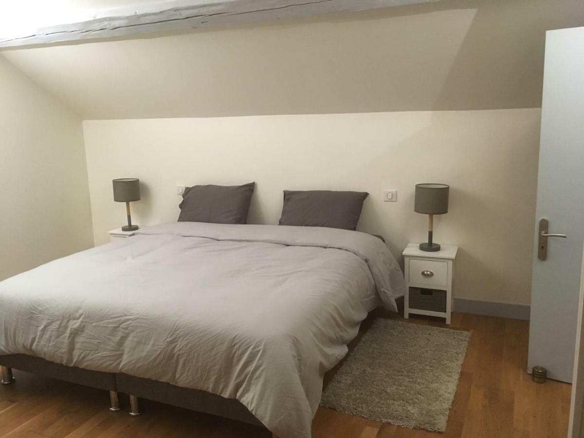 Au Tilleul Apartament Mezieres-sur-Seine Zewnętrze zdjęcie