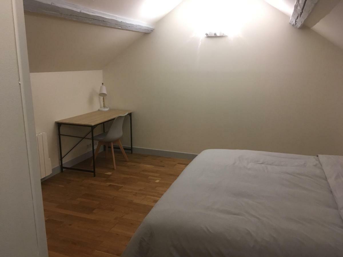 Au Tilleul Apartament Mezieres-sur-Seine Zewnętrze zdjęcie
